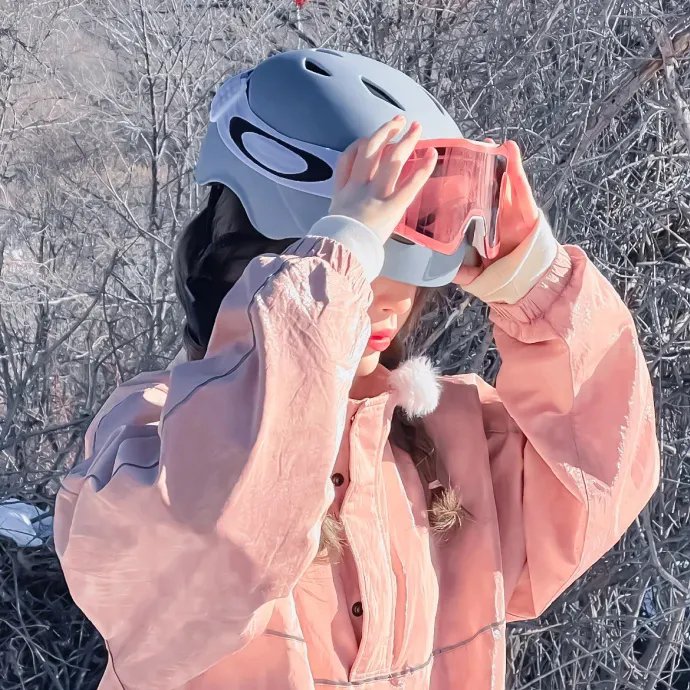 两界穿梭一根冰棍娶神仙老婆